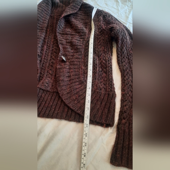 Calvin Klein Wool Sweater/ Cardigan, Brown, Decorative Button, Size Large - Picture 6 of 8